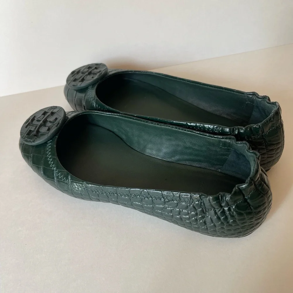 Tory Burch Green Croc-Embossed Minnie Travel Flats Size 5